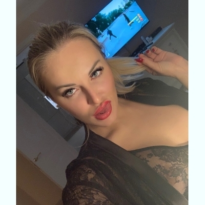     ....      y..