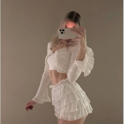 �A����A 19 ��� ������ ����E�� .����  